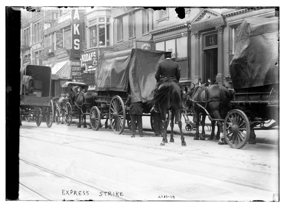 Express Strike LCCN2014688721