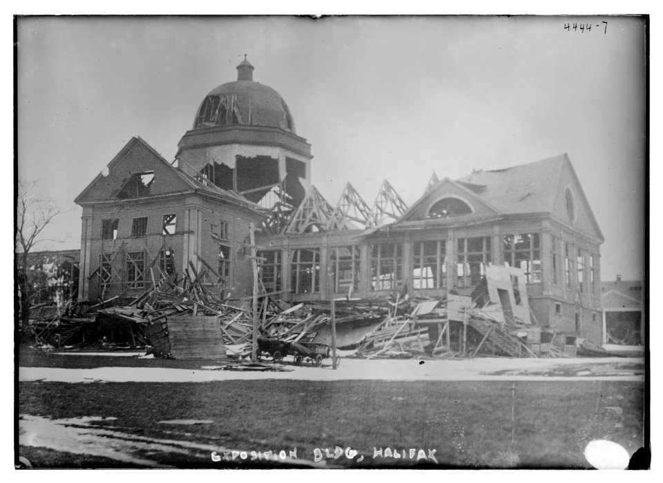 Exposition bldg., Halifax (wreckage) LCCN2014706066