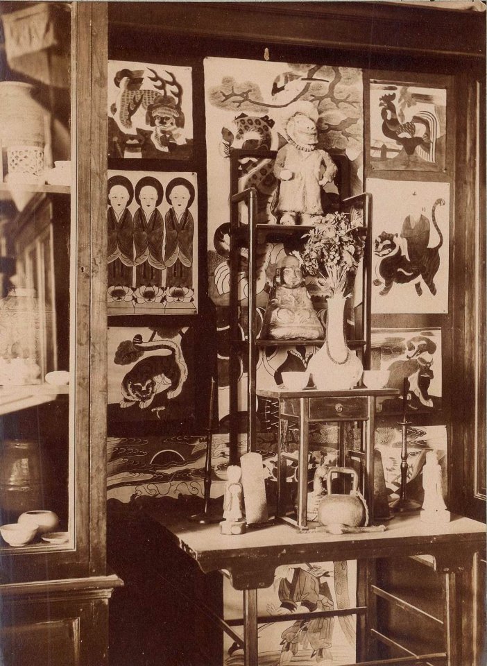 Exposition objets coréens Varat - 01 - Objets de culte