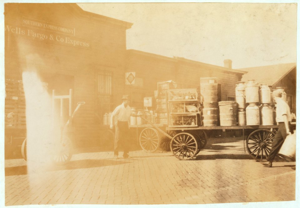 Expressmen. LOC nclc.05115