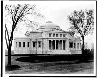 Exterior of the James Blackstone Memorial Library in Branford, Connecticut LCCN91706335