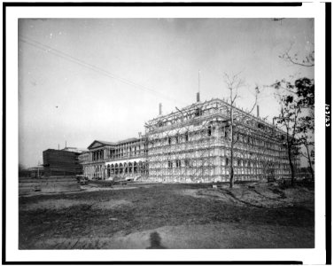 Exterior of Woman's Building, while under construction, at World's Fair, Chicago, Illinois LCCN91727847