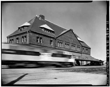 EXTERIOR, SOUTH AND EAST ELEVATION - New London Railroad Station