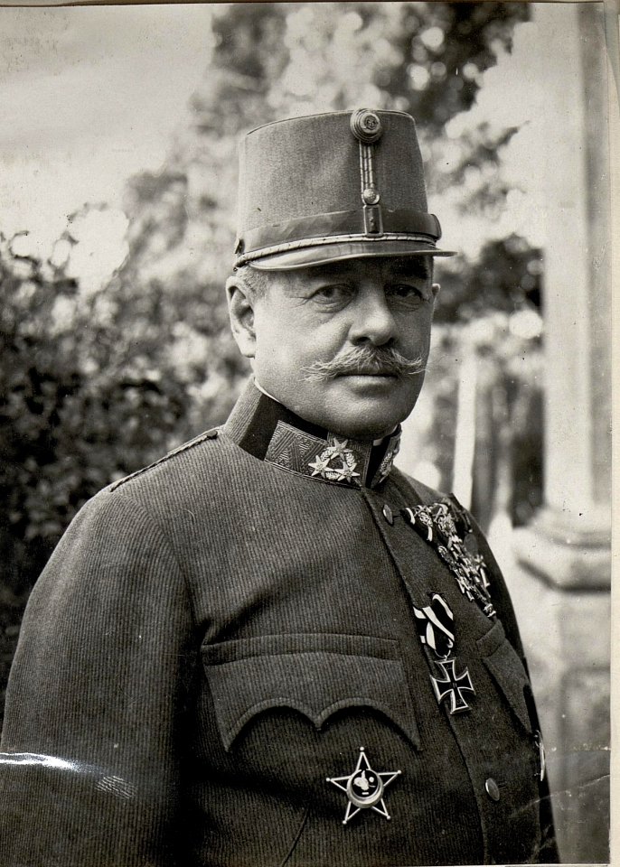Exzellenz FZM Viktor Graf v. Scheuchenstuel Kommandant der 11.Armee, Trient (BildID 15627172)