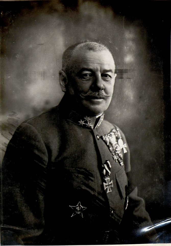 Exzellenz FZM Viktor Graf v. Scheuchenstuel Kommandant der 11.Armee, Trient (BildID 15627200)