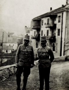Exzellenz Roth mit seinem Generalstabschef Obstleutnant von Langer, 19. Februar 1916. (BildID 15579797)