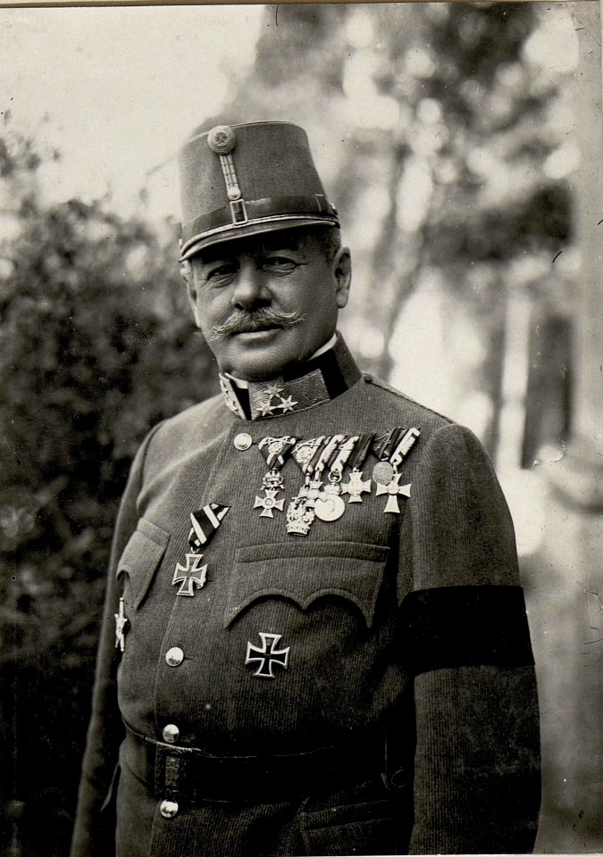 Exzellenz FZM Viktor Graf v. Scheuchenstuel Kommandant der 11.Armee, Trient (BildID 15627179)