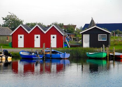 Houses red water photo