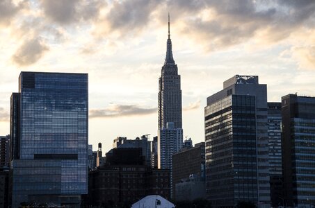 New york empire state building sunset photo