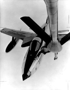 F-105 flight refueling