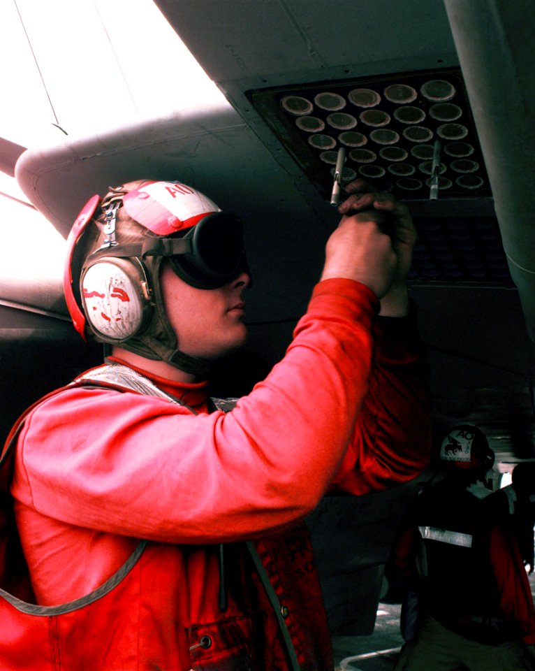 F-14 Chaff-Flare Load