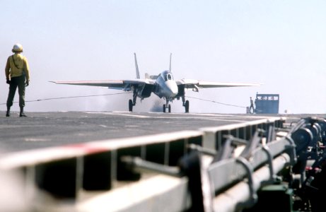 F-14A of VF-302 landing on USS Independence (CV-62) 1989