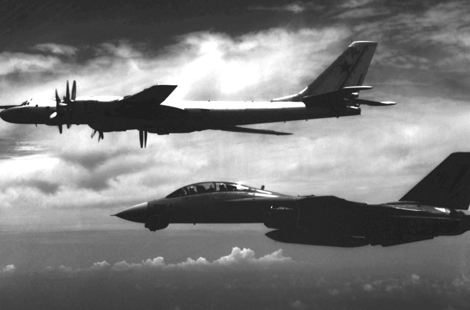 F-14A Tomcat of VF-111 escorts Tu-95 in July 1990