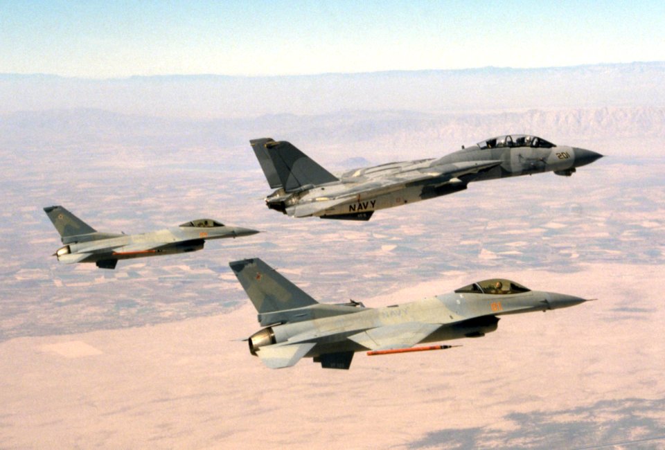 F-14A VF-2 in special camouflage with VF-126 F-16Ns over Arizona 1988