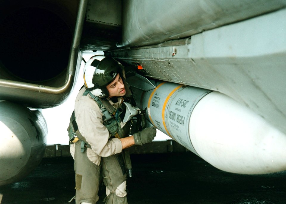 F-14D VF-31 Preflight AIM-54C-1998