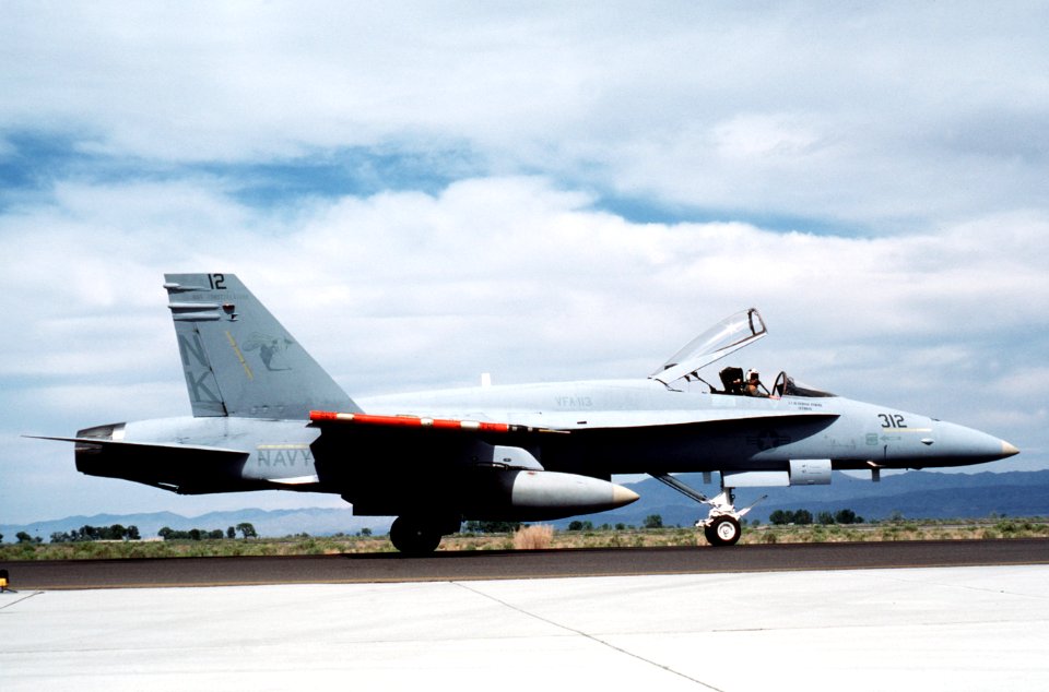 F-18A VFA-113 at NAS Fallon 1986