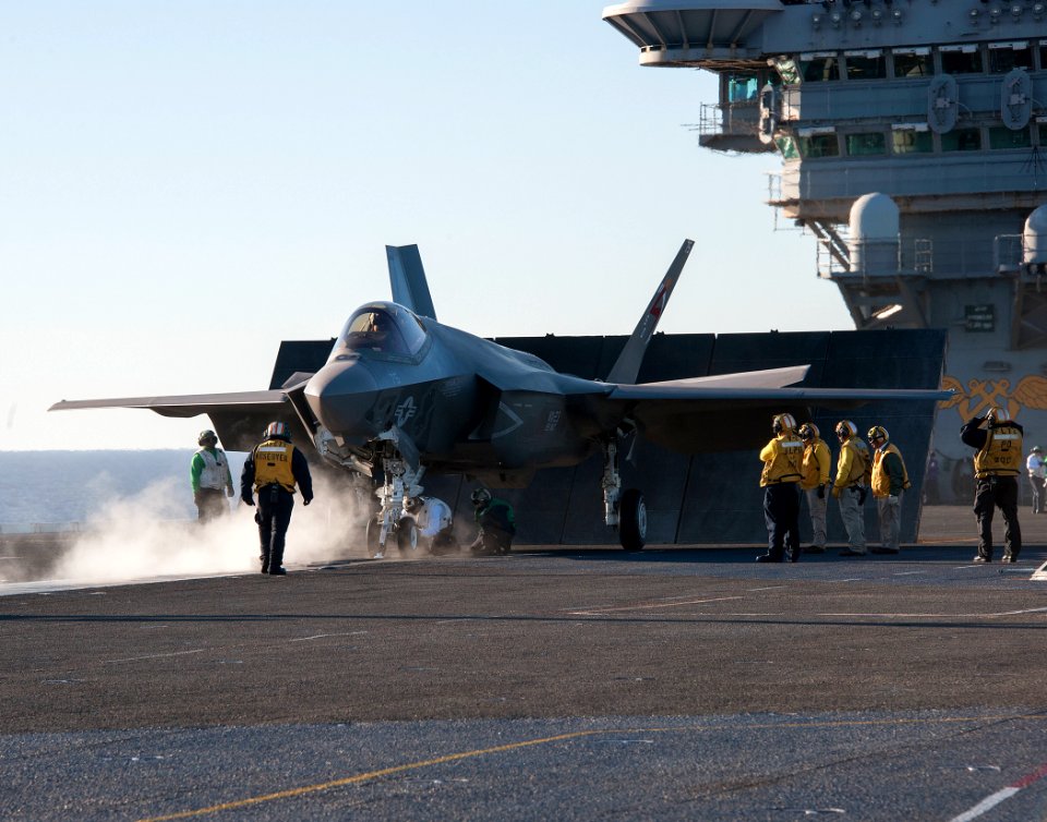 F-35C Lightning II at-sea trials 141104-N-ZZ999-001