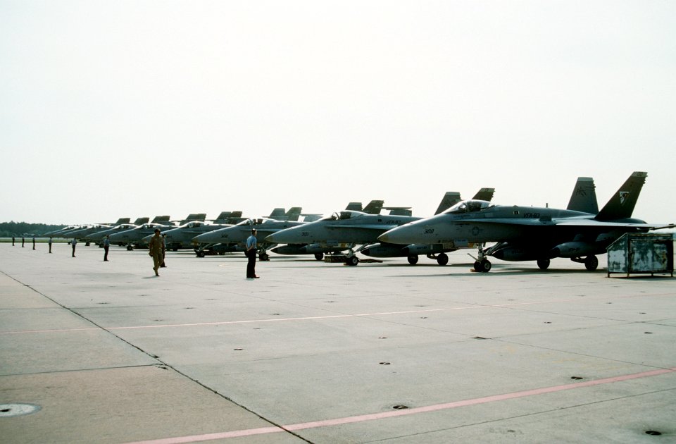 F-18Cs VFA-83 at NAS Cecil Field 1991