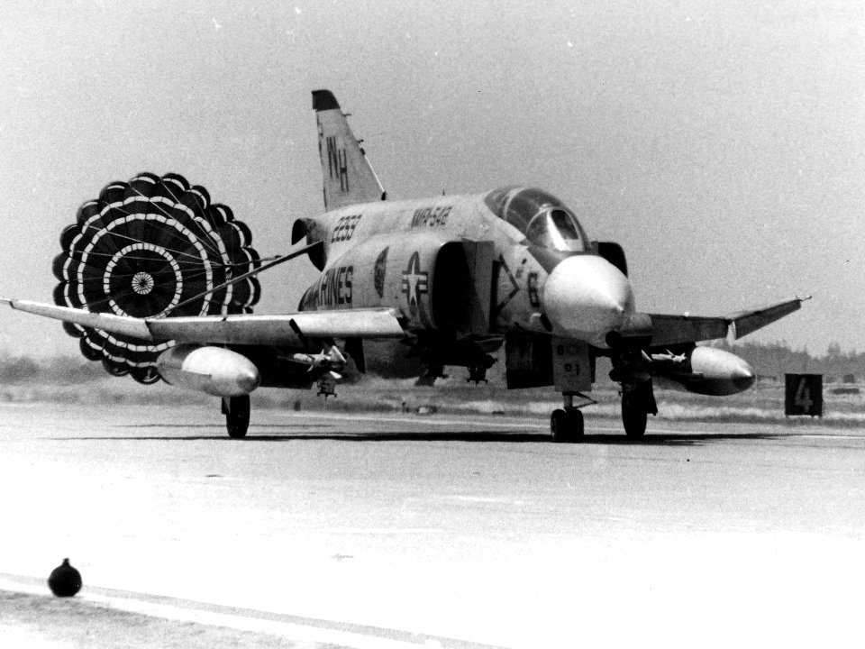 F-4B Phantom II of VMFA-542 after landing at Da Nang on 20 May 1968 (NNAM.1996.253.7319.008)