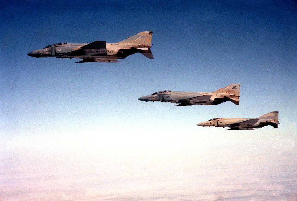 F-4S Phantom IIs of VF-301 and VF-302 in flight, 1 August 1984 (6391045)