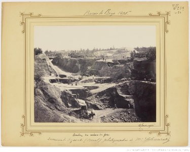 F. 24. Carrière de mine de fer, domaine de Sysserte (Oural) M. Solomirsky