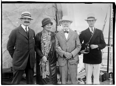 F.M. Warburg & wife, S.W. Rosendale, Edw. Warburg LCCN2014719048