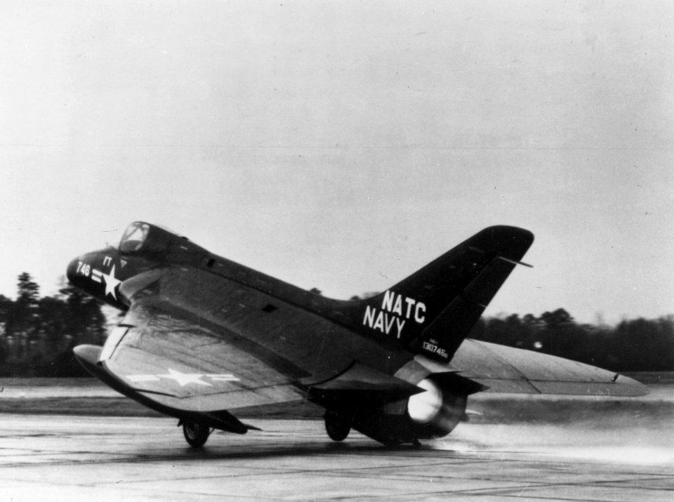 F4D-1 130746 steam cat Pax NAN4-56
