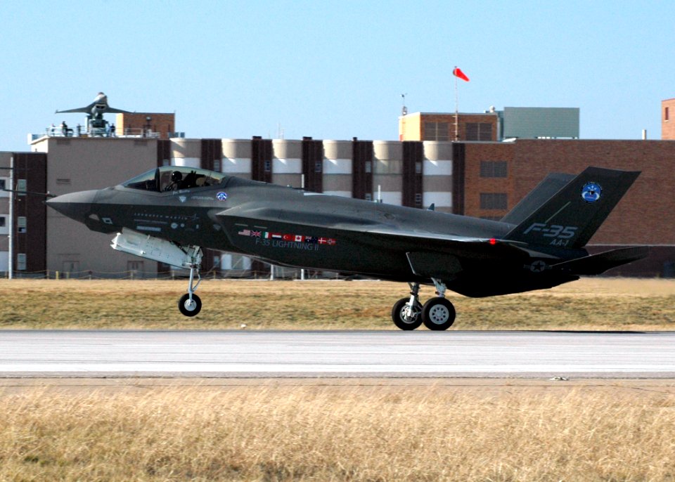 F35A Prototyp AA1 4