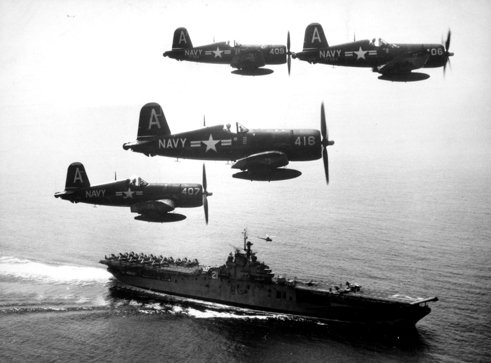 F4U-4 Corsairs of VF-884 return to USS Boxer (CV-21) off Korea on 4 September 1951 (520804)