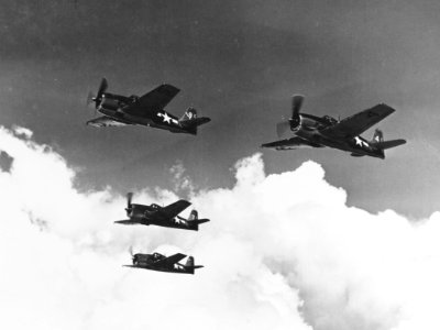 F6F Hellcats of VF-1 in flight in May 1944