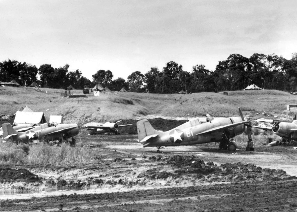 F4F-4 Wildcats of VGF-27 on Guadalcanal 1943