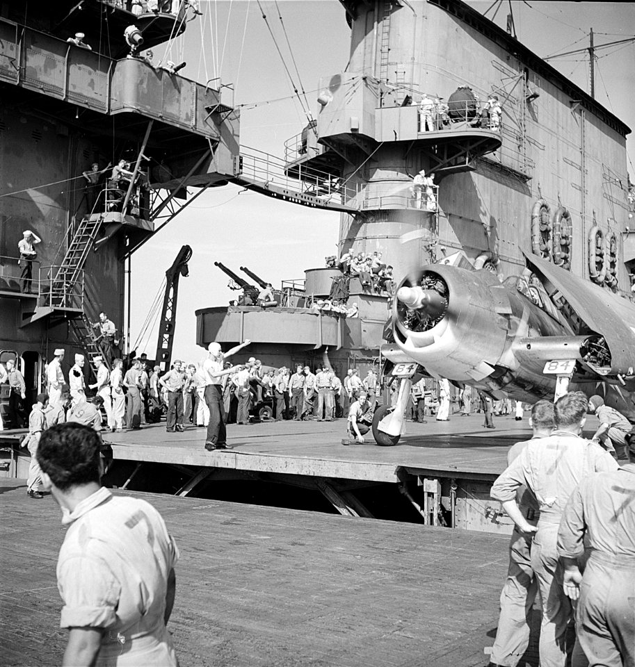 F6F CV3 Nov1943