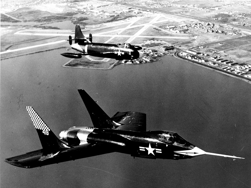 F6U-1 and F7U-1 over Dallas in 1950