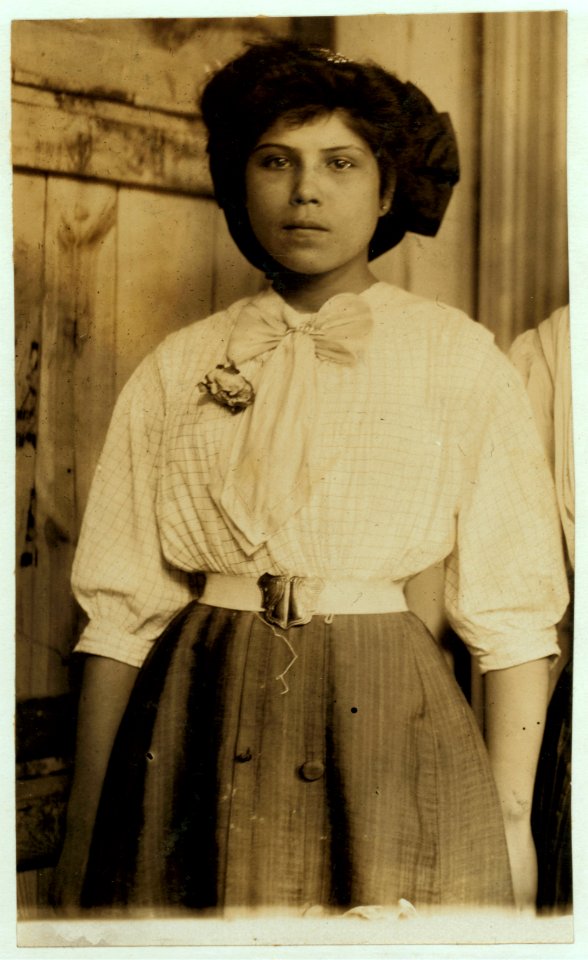 Girl LOC nclc.03804