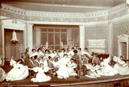 A scene from A Girl from Dixie (SAYRE 12039)