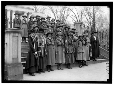 GIRL SCOUTS AT WHITE HOUSE LOC hec.10606