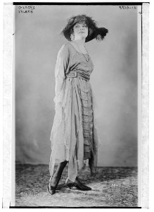 Gladys Valerie LCCN2014712943