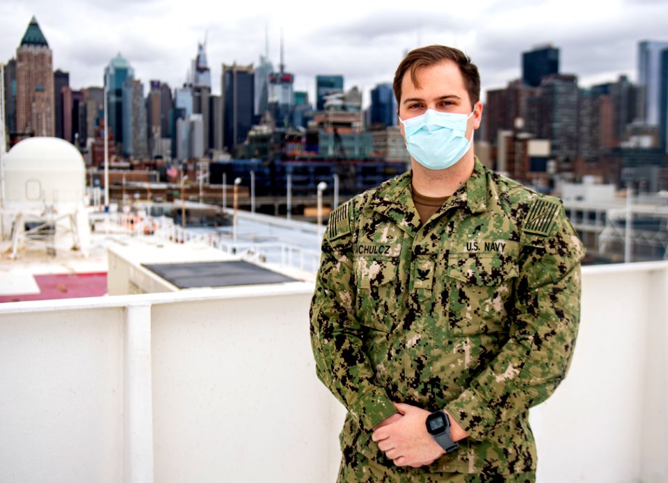 Glen Rock, Pa. Native Serves Aboard Comfort (49830842031)