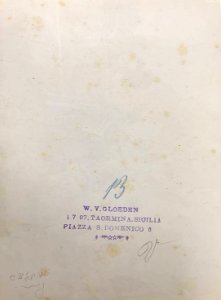 Gloeden, Wilhelm von (1856-1931) - n. 0013 verso - Contadini - Cm 17x22. Aste LaRosa
