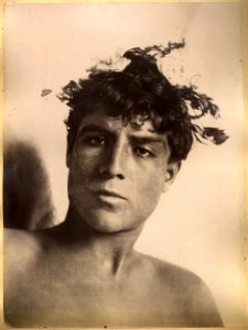 Gloeden, Wilhelm von (1856-1931) - n. 0016 B recto, cm 17x23 - Galerie Bessange
