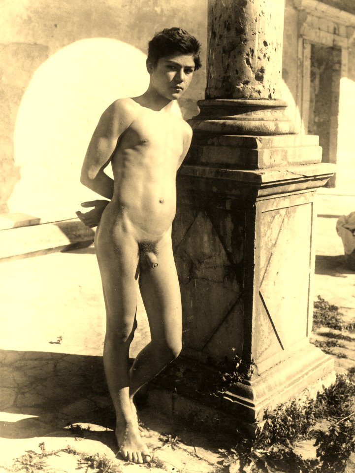 Gloeden, Wilhelm von (1856-1931) - n. 0164 - 5 Nov. 1902 - ex Texbraun Collection, Galerie David Guiraud, Paris - recto