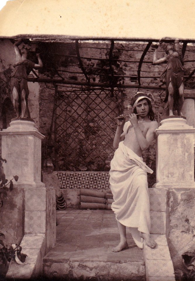Gloeden, Wilhelm von (1856-1931) - n. 0168 - datata 1-3-1899 - da- Auch ich in Arkadien, p. 76