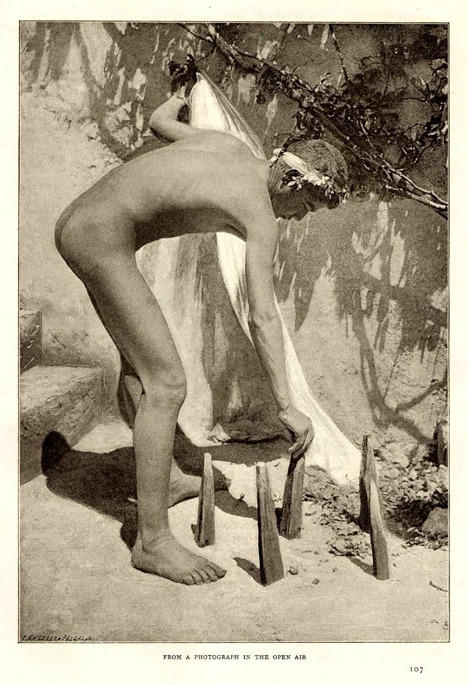 Gloeden, Wilhelm von (1856-1931) - n. 0186 - su - The studio - June 1893 - p. 107 cfr. Auch ich in Arkadien p. 127