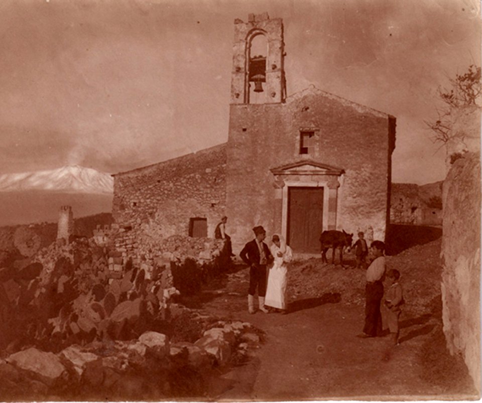 Gloeden, Wilhelm von (1856-1931) - n. 0266 - San Michele a Taormina