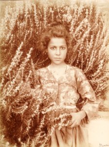 Gloeden, Wilhelm von (1856-1931) - n. 0277 - Tiziana Fazoli - cm 18x24, datato 27.VII.13