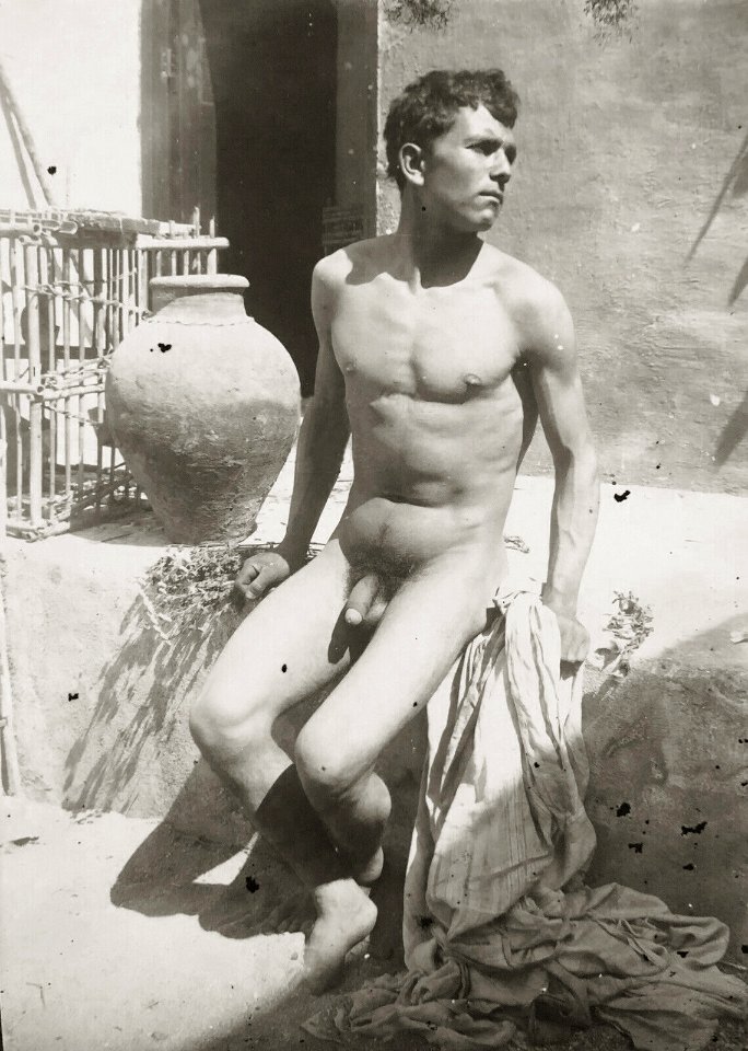 Gloeden, Wilhelm von (1856-1931) - n. 0503 recto