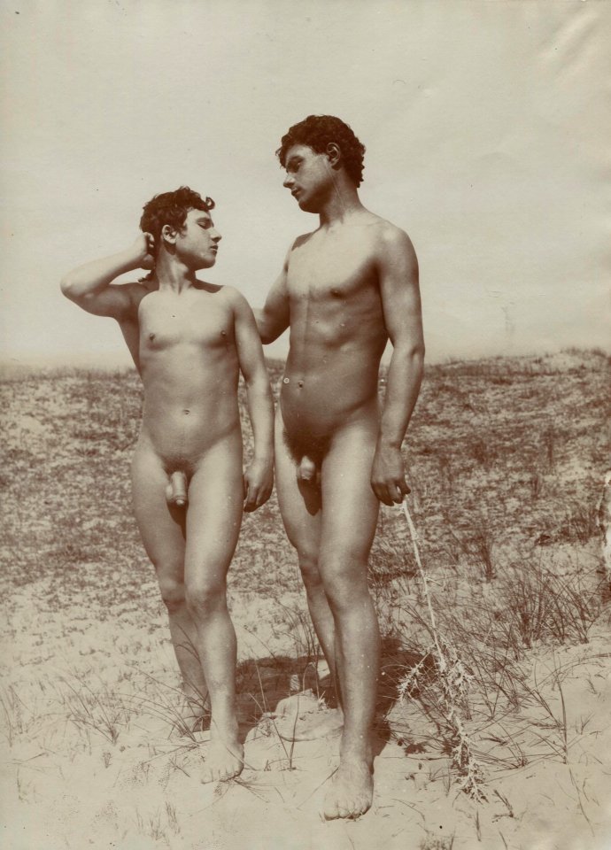Gloeden, Wilhelm von (1856-1931) - n. 0531 - Da - Auch ich in Arkadien, p. 182