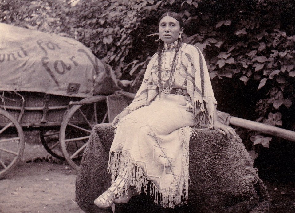 Gloeden, Wilhelm von (1856-1931) - n. 1030 - 1 Ago. 1900 - ex Texbraun Collection, Galerie David Guiraud, Paris - recto