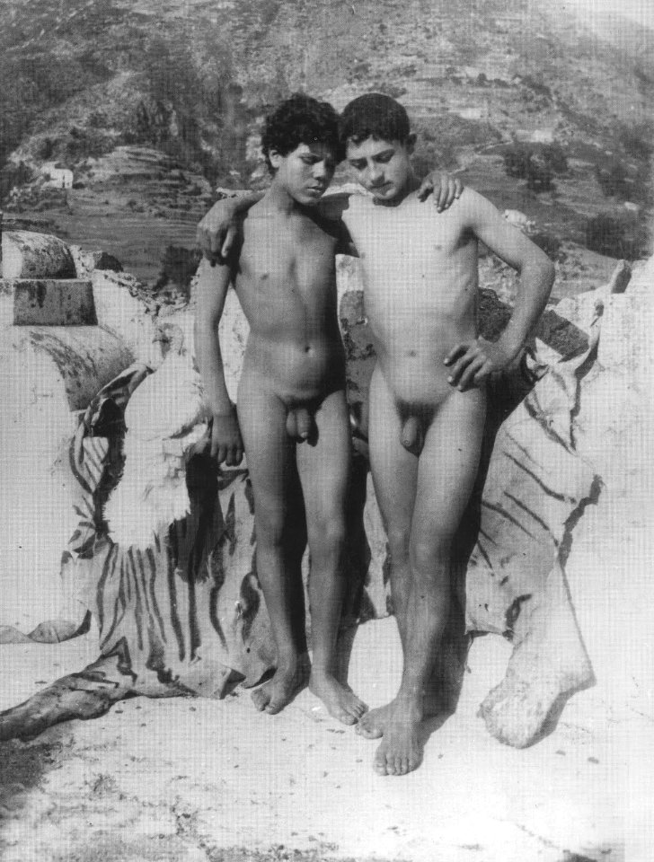 Gloeden, Wilhelm von (1856-1931) - n. 1159 - da - Auch ich in Arkadien, p. 85