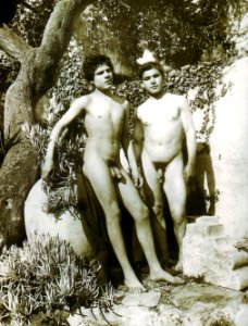 Gloeden, Wilhelm von (1856-1931) - n. 1418 - da - Amore e arte, p. 64